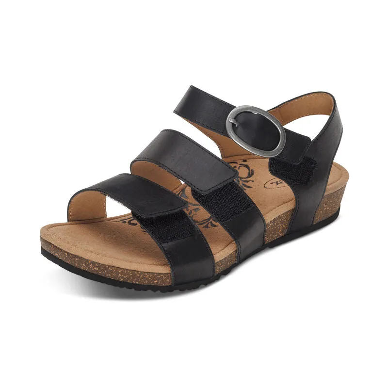 Aetrex Lilly Q Strap Adjustable Black Sandal SC560