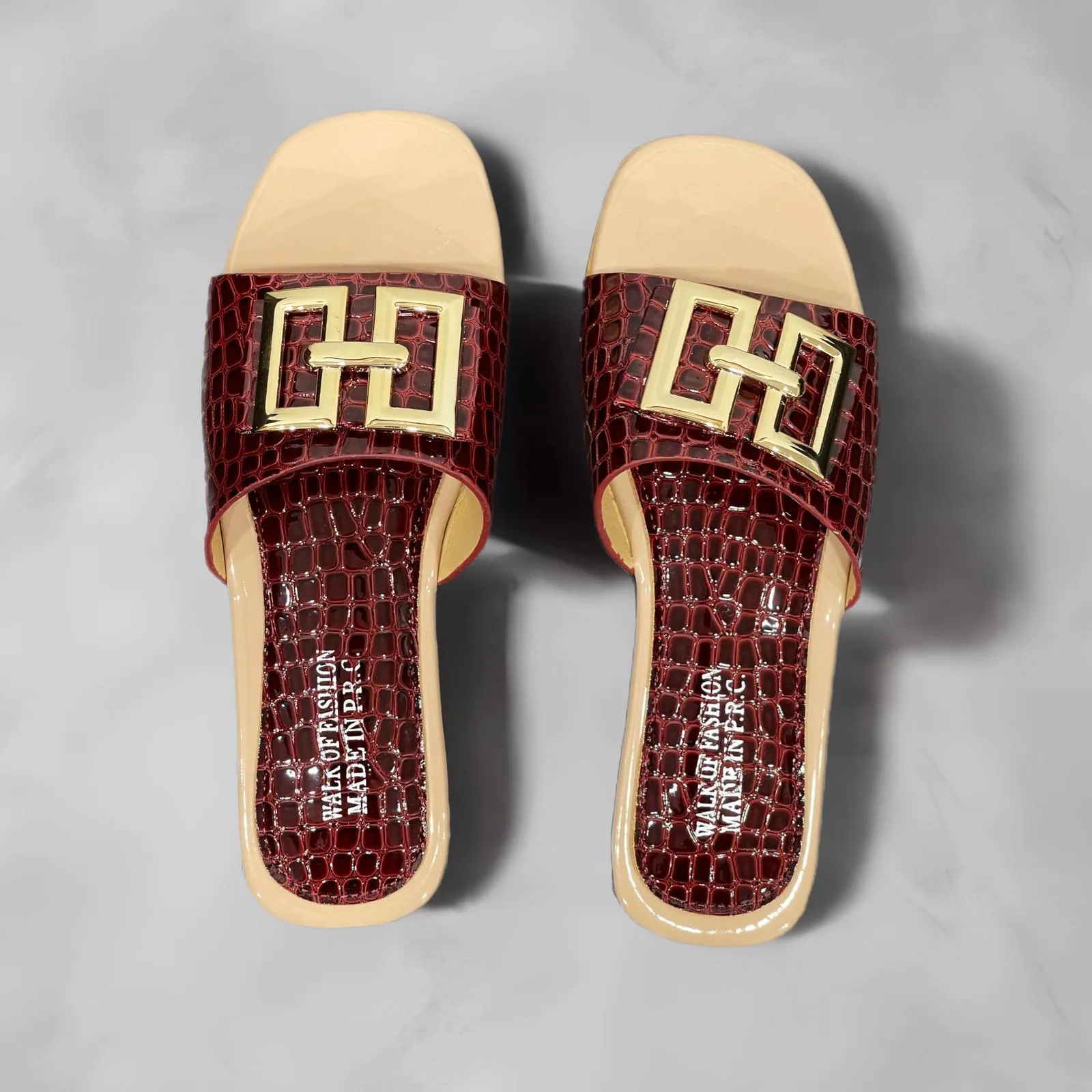 Aobao Walk of Fashion Woman Sandal - 33