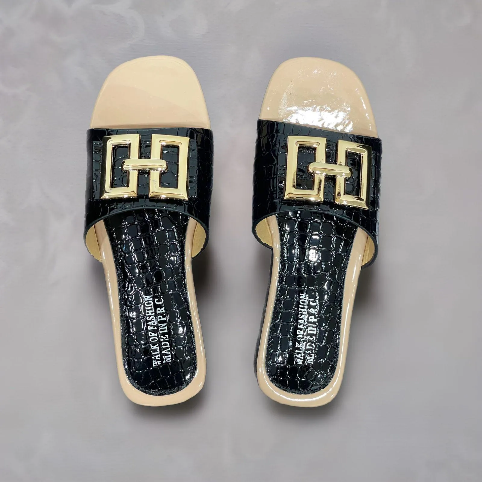 Aobao Walk of Fashion Woman Sandal - 33