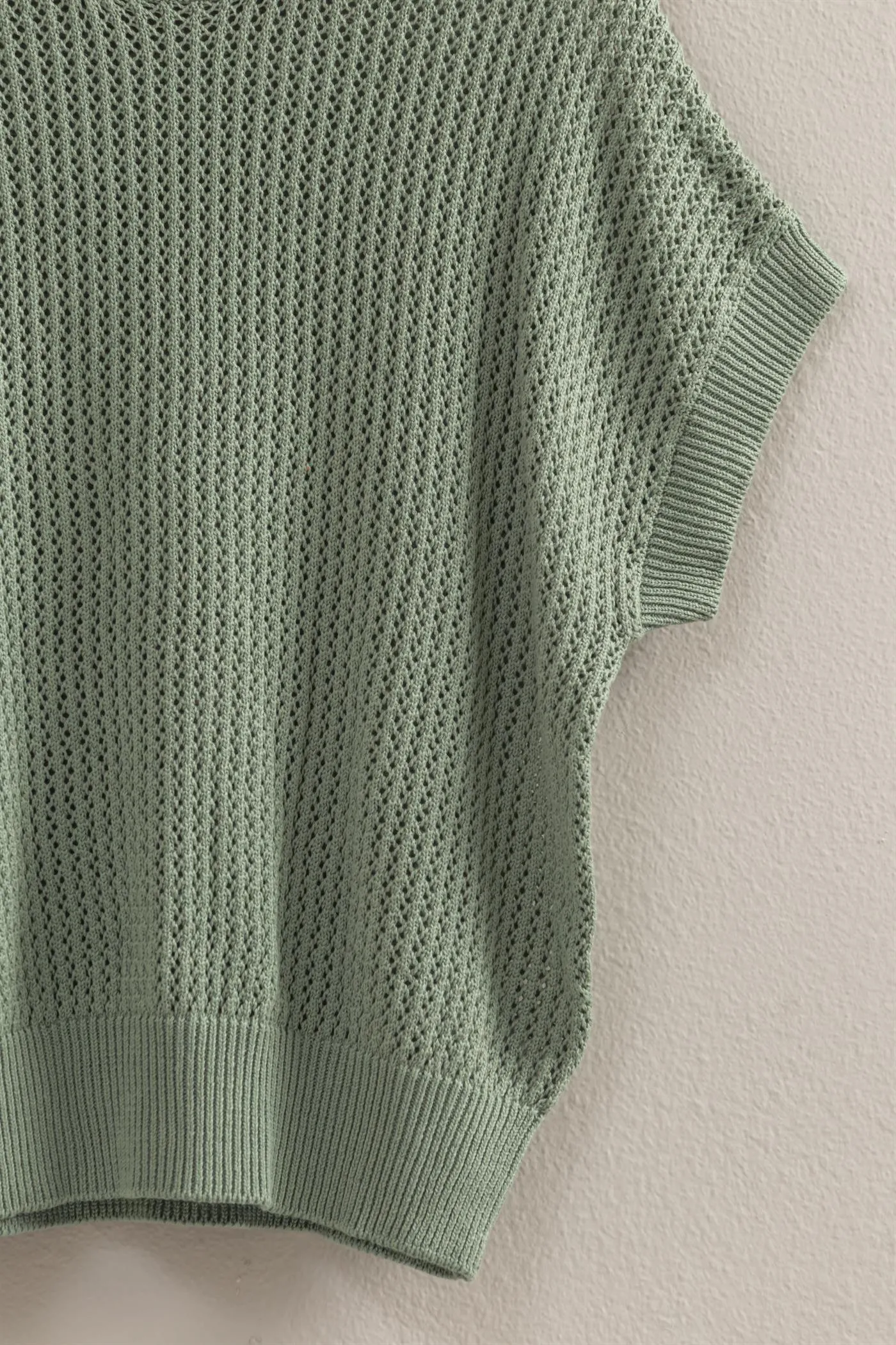 DZ25A688-Staple Open-Knit Dolman Sleeve Top