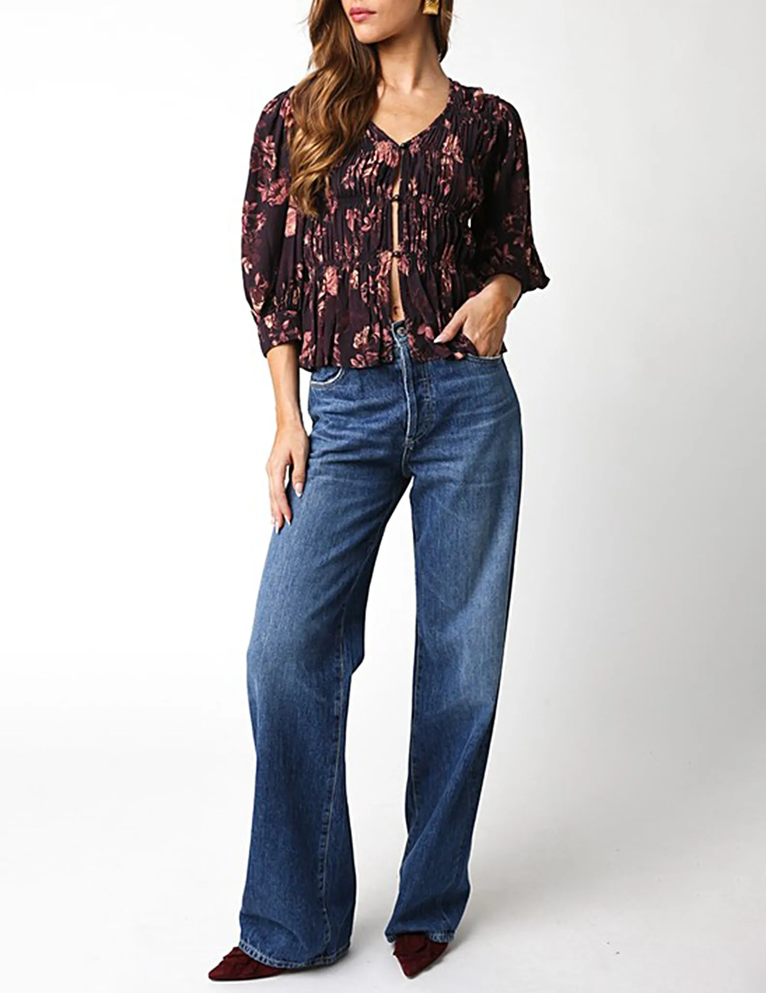 Leona Gathered   Buttoned Floral Top