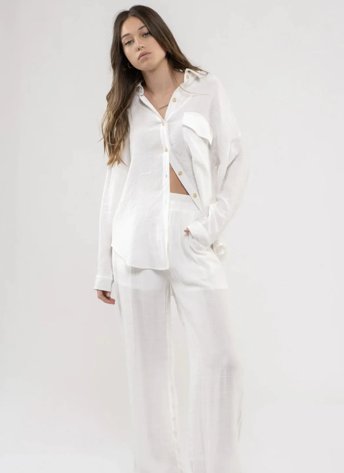 Lightweight button down top