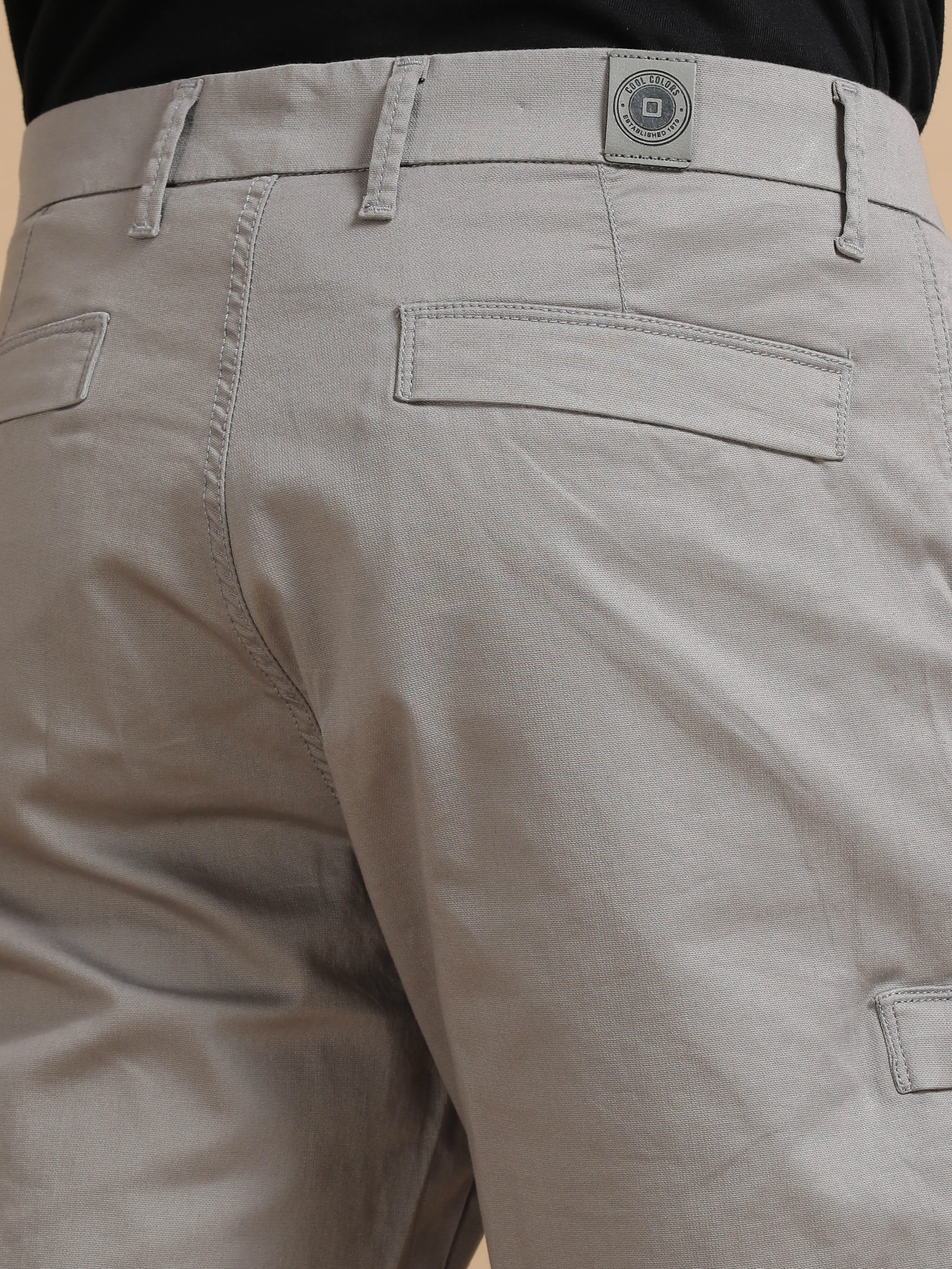 Men Grey Dobby Relaxed Fit Lycra Cargo Shorts