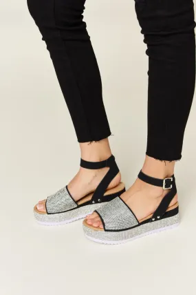 Rhinestone Walk Way