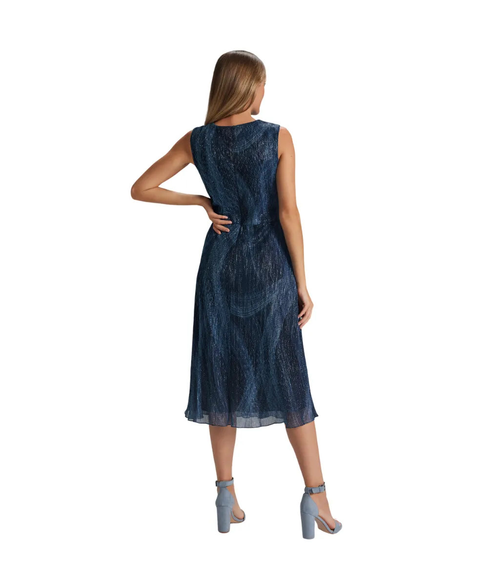SWING PLEATED DRESS IN BLUE