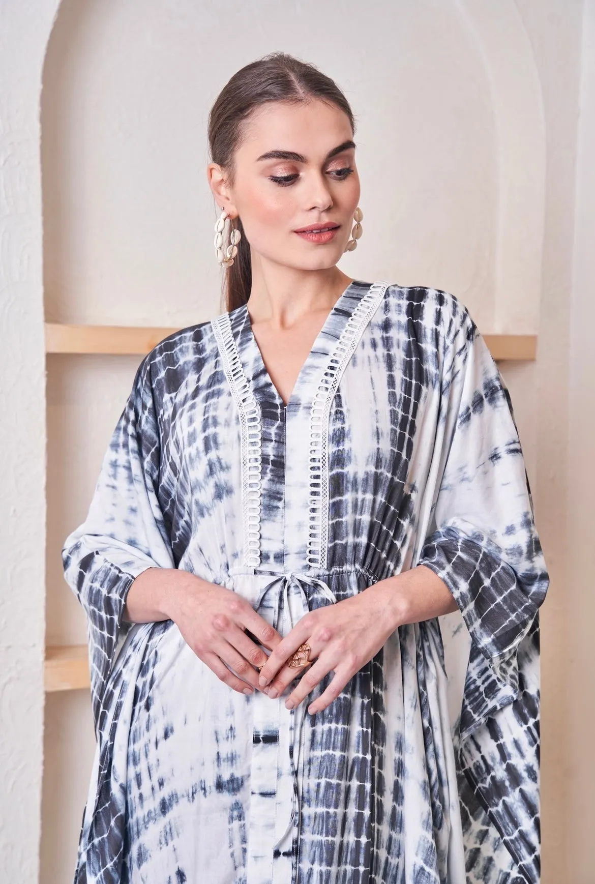 Tie & Dye Lace Detail Kaftan